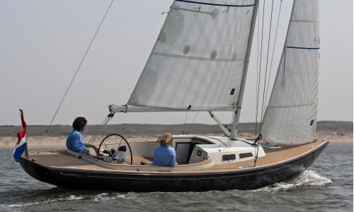 faux teak decking on a sailboat